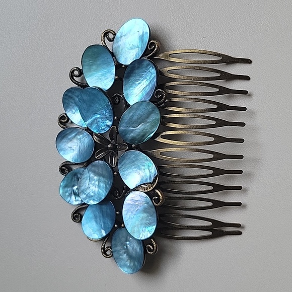 Pair of Antique Hair Clips - Picture 4 of 6